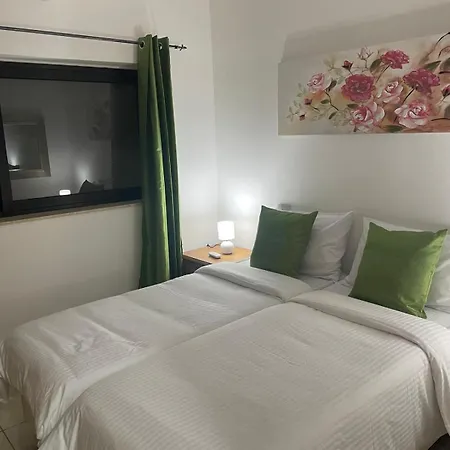 Mansfield Place Апартаменты Слима
