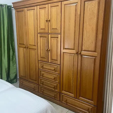 Mansfield Place Apartment