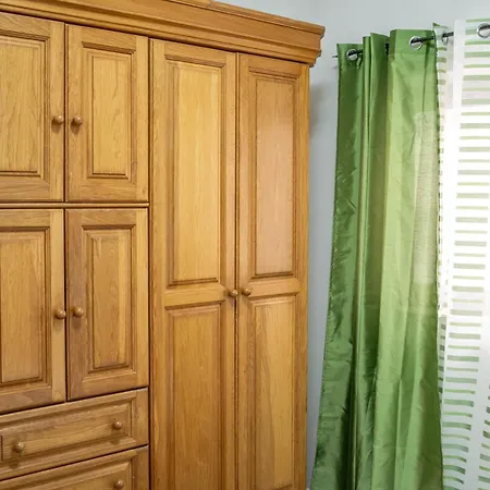 Mansfield Place Apartment