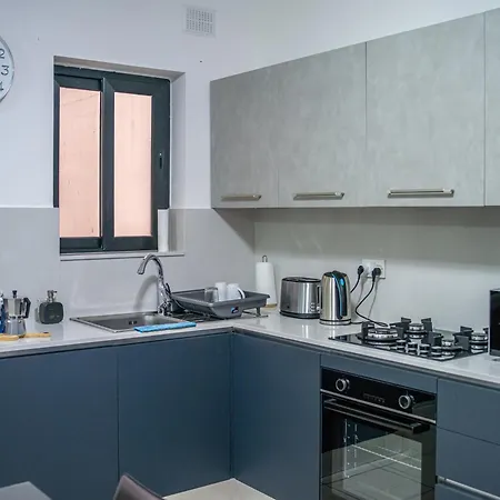 Апартаменты Mansfield Place *